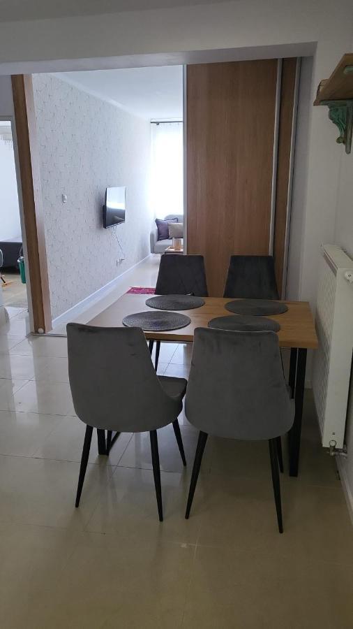 Apartament Mochnackiego ออลชติน ภายนอก รูปภาพ