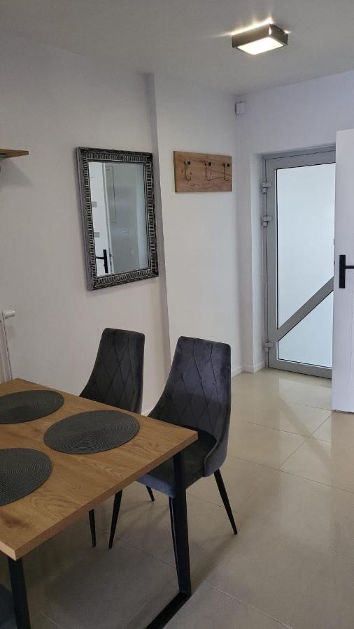 Apartament Mochnackiego ออลชติน ภายนอก รูปภาพ